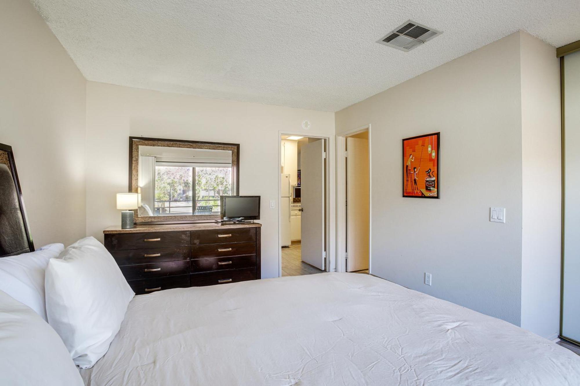 Palm Springs Condo With Pool Access, Walk To Dtwn! Exterior foto